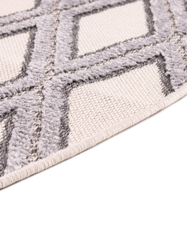 Detail image of  4' x 6' Arlo Oval Rug