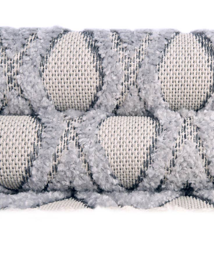 Detail image of  4' x 6' Arlo Oval Rug