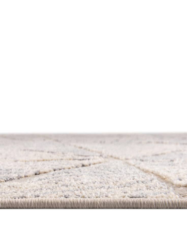 Detail image of  5' 3 x 8' Arlo Oval Rug