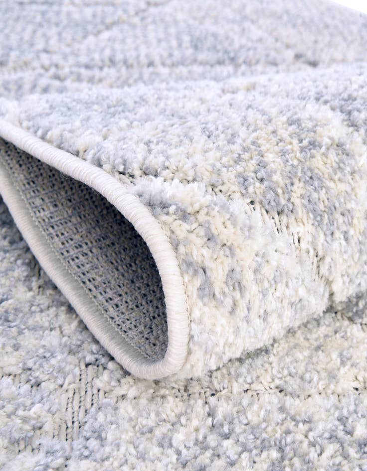 Detail image of  4' x 6' Arlo Rug