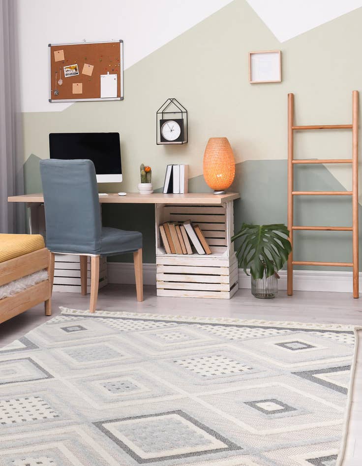 Detail image of  4' x 6' Arlo Rug