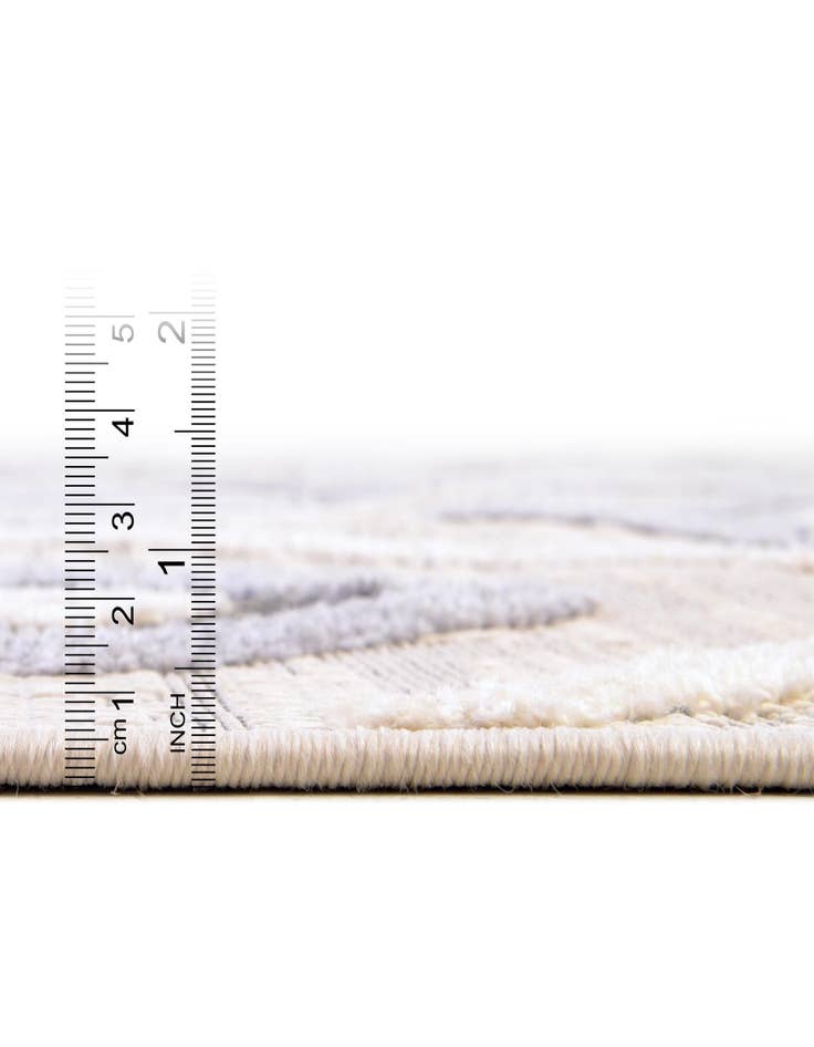 Detail image of  4' x 6' Arlo Rug