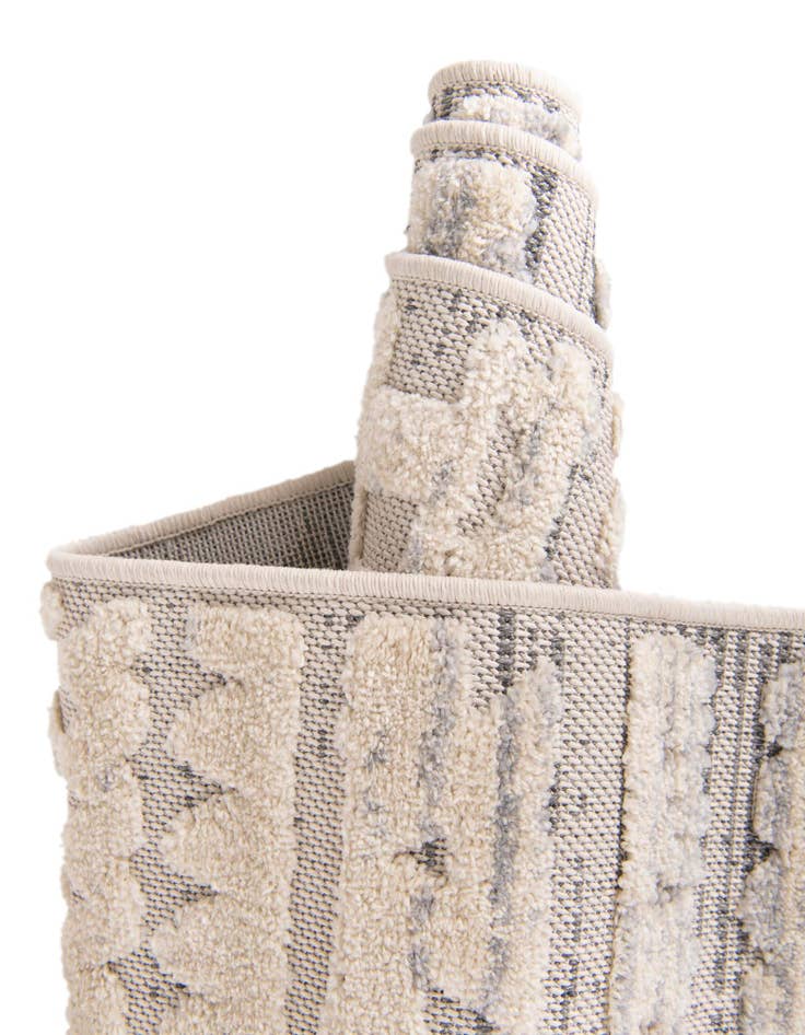 Detail image of  7' x 7' Arlo Round Rug