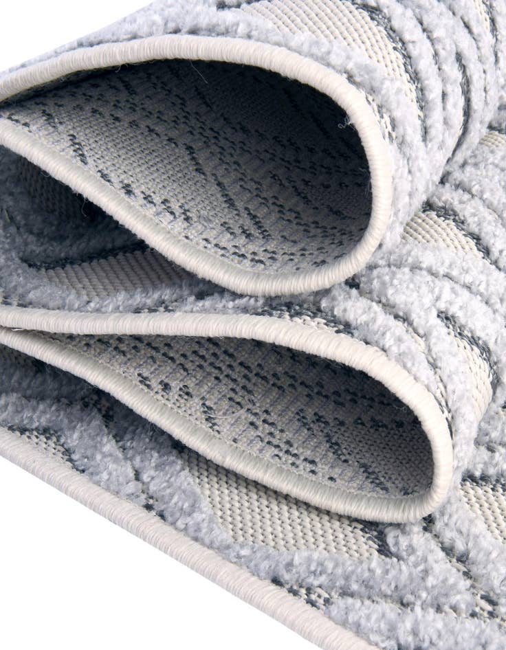 Detail image of  5' 3 x 5' 3 Arlo Round Rug