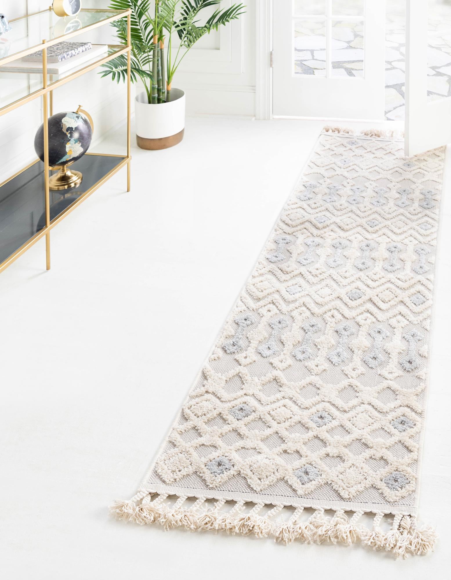 Sandy Beige 2' 7 x 12' Arlo Runner Rug | Rugs.com