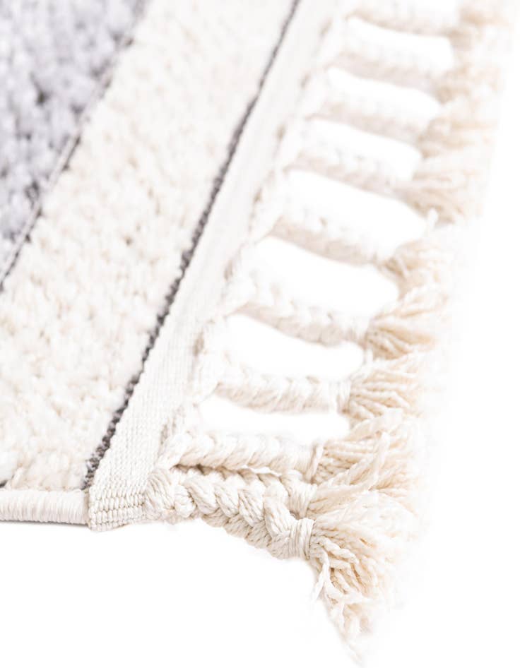 Detail image of  2' 7 x 12' Arlo Runner Rug