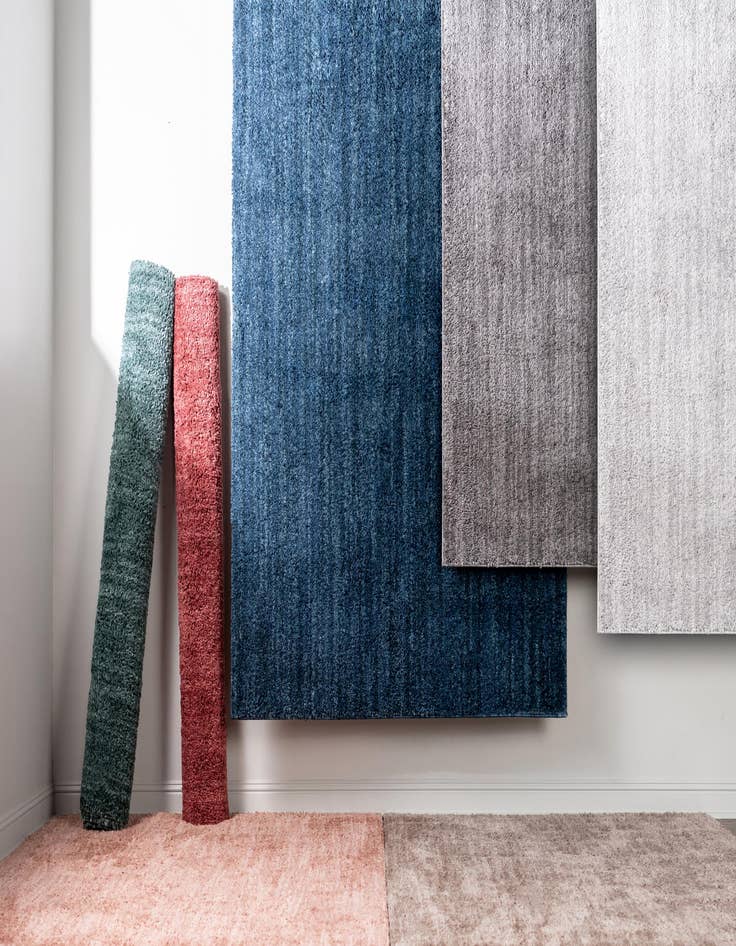 Detail image of  2' x 8' Jill Zarin Shaggy Chic Runner Rug