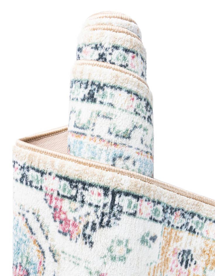 Detail image of  4' 4 x 6' Medina Rug