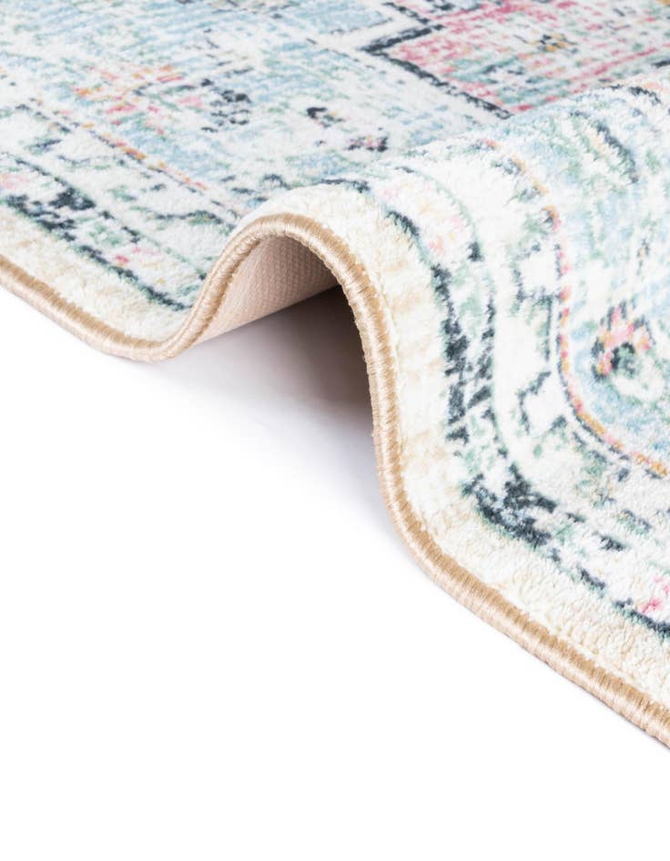 Detail image of  7' 10 x 7' 10 Medina Square Rug