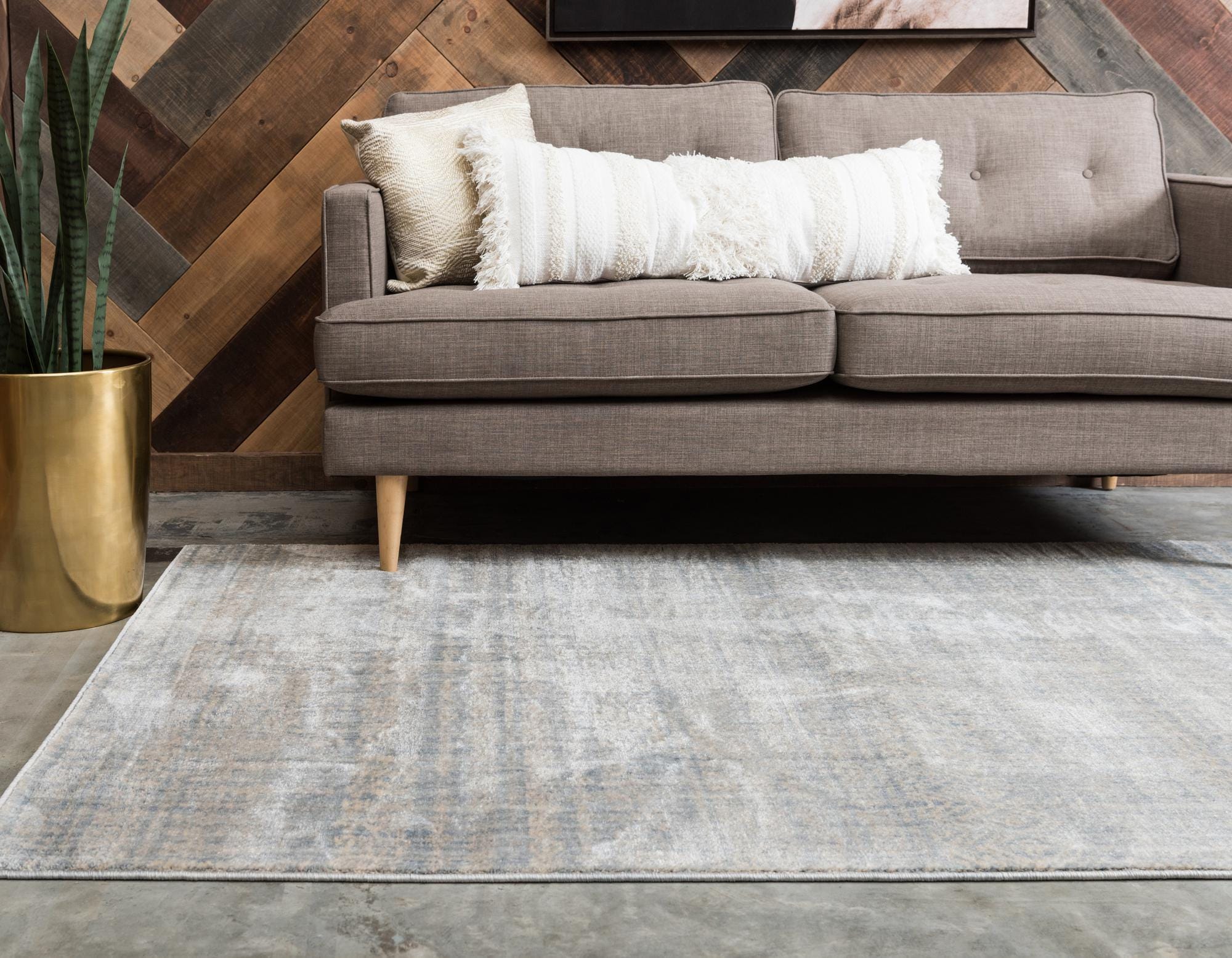 Silver Mist 8' x 10' Apollo Rug | Rugs.com