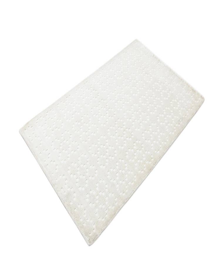 Detail image of  2' 10 x 4' 11  Hand Knotted Darya Wool Rug