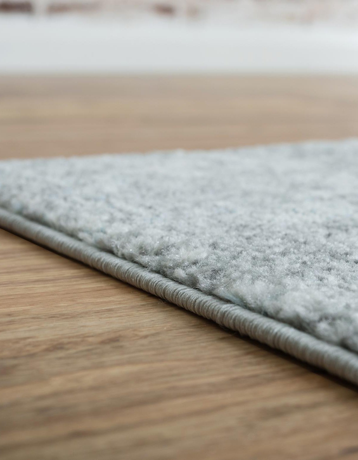 Silver 4' x 6' Legacy Rug | Rugs.com