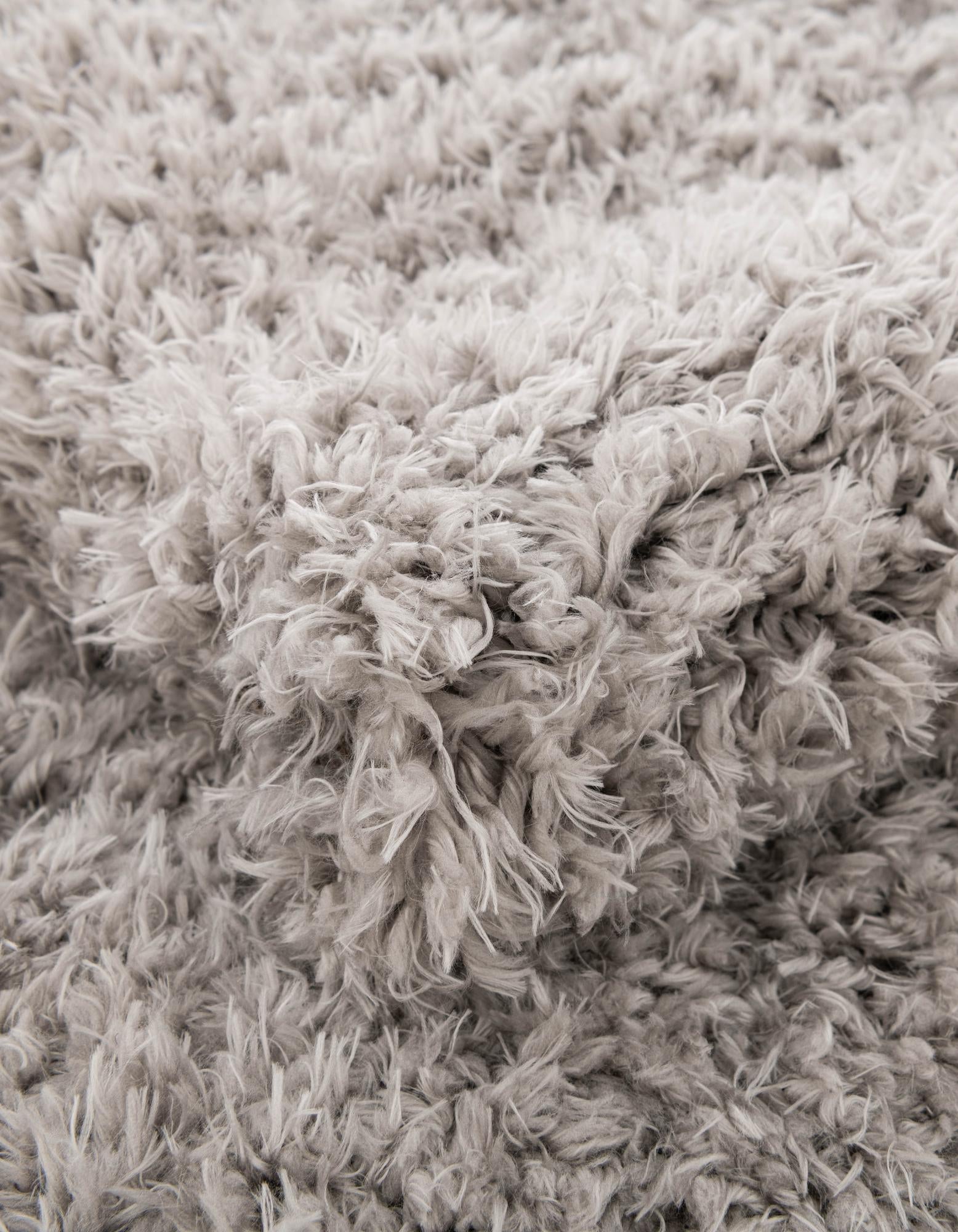 Silver Screen 2' x 3' Marilyn Monroe™ Shag Rug | Rugs.com