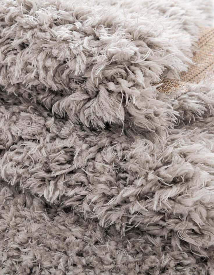 Detail image of  3' 3 x 3' 3 Marilyn Monroe&trade; Shag Round Rug