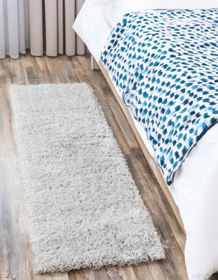 Detail image of  2' x 10' Marilyn Monroe™ Shag Runner Rug