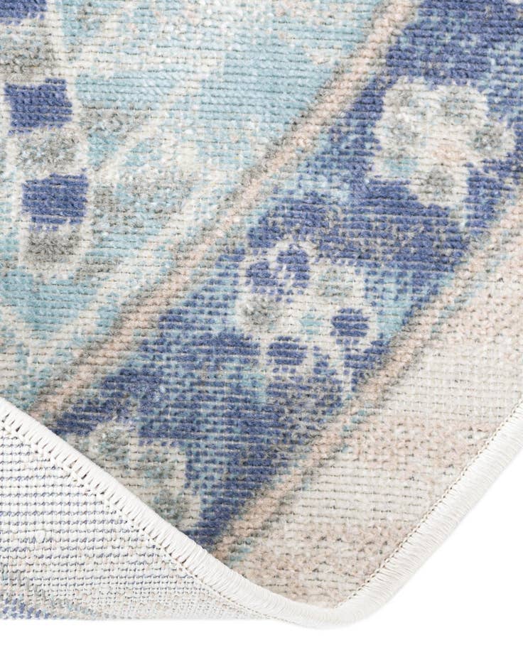 Detail image of  3' x 5' 3 Whitney Oval Rug