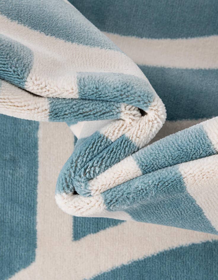 Detail image of  7' 10 x 7' 10 Whimsy Kids Round Rug