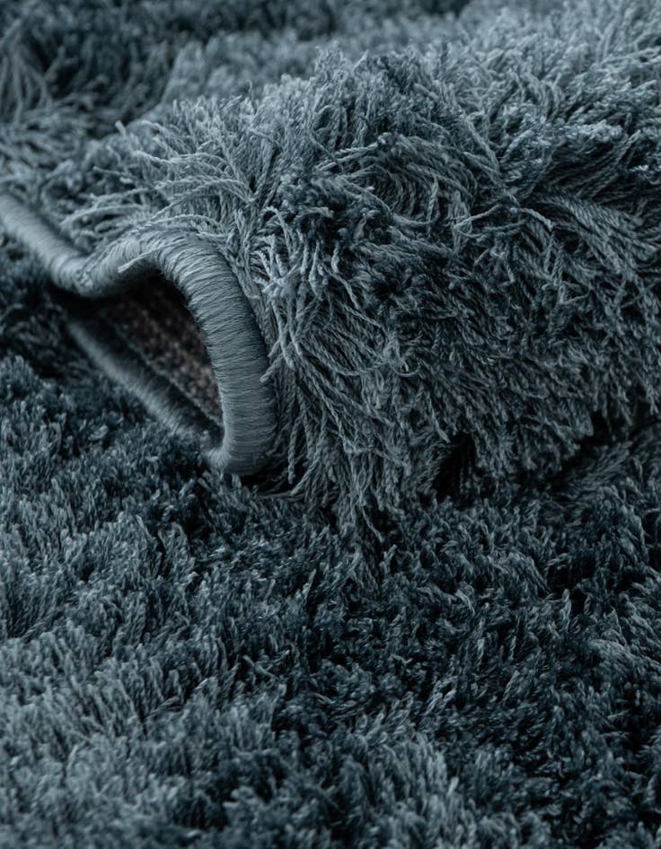 Detail image of  4' x 6' Solid Shag Rug