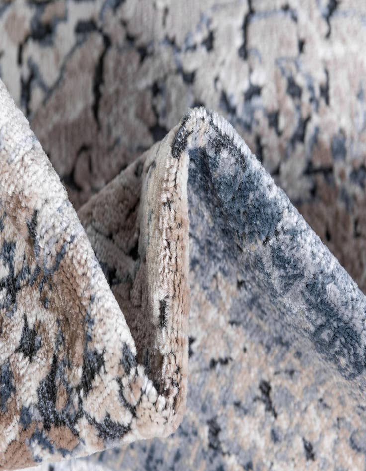 Detail image of  7' 10 x 7' 10 Eliza Round Rug