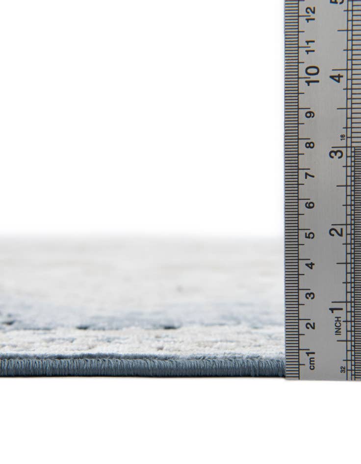 Detail image of  2' x 6' 9 Eliza Runner Rug