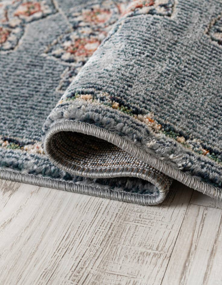 Detail image of  8' x 8' Isabella Square Rug