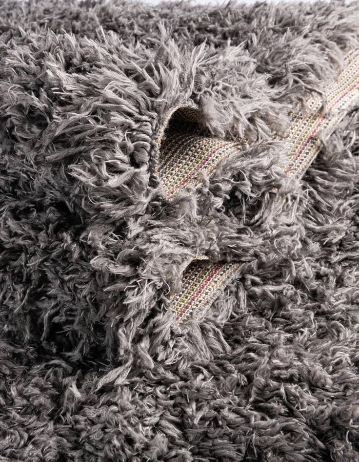 Detail image of  4' x 6' Marilyn Monroe&trade; Shag Oval Rug