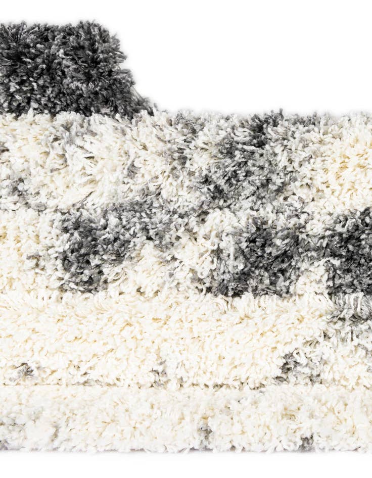 Detail image of  3' 3 x 3' 3 Soft Touch Shag Round Rug