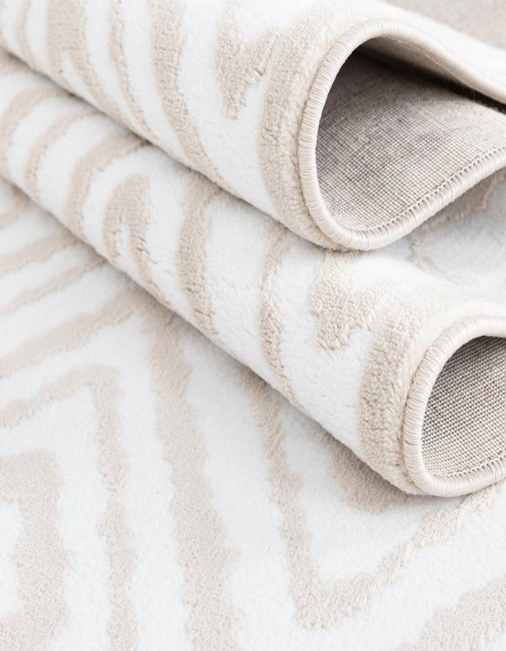 Detail image of  7' 10 x 7' 10 Hermitage Octagon Rug