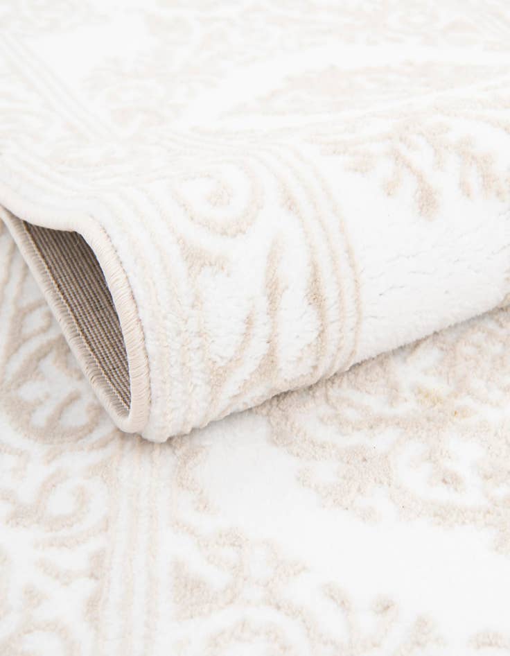 Detail image of  5' 3 x 5' 3 Hermitage Octagon Rug