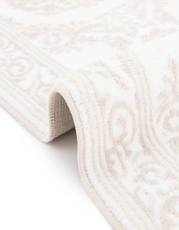 Detail image of  5' 3 x 5' 3 Hermitage Octagon Rug