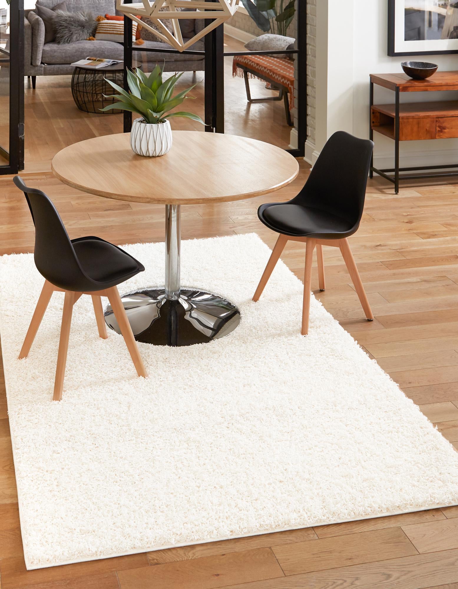  2' 2 x 3' Comfort Solid Shag Rug