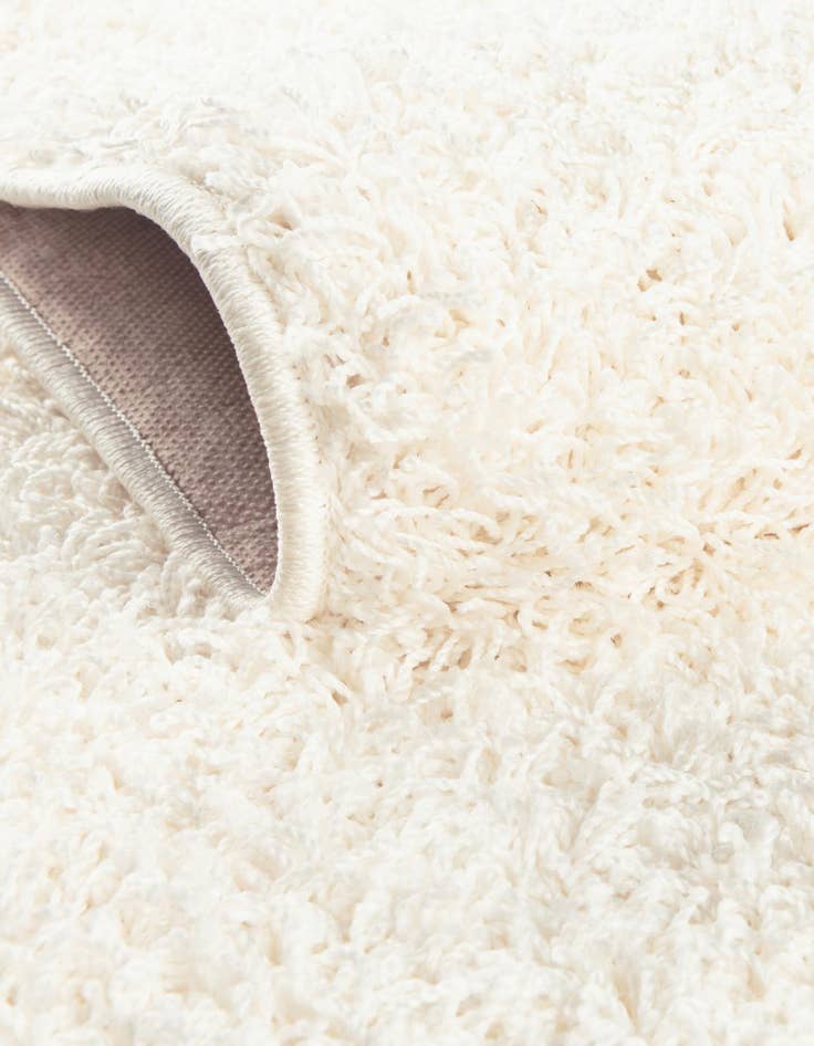 Detail image of  3' 3 x 5' 3 Comfort Solid Shag Rug