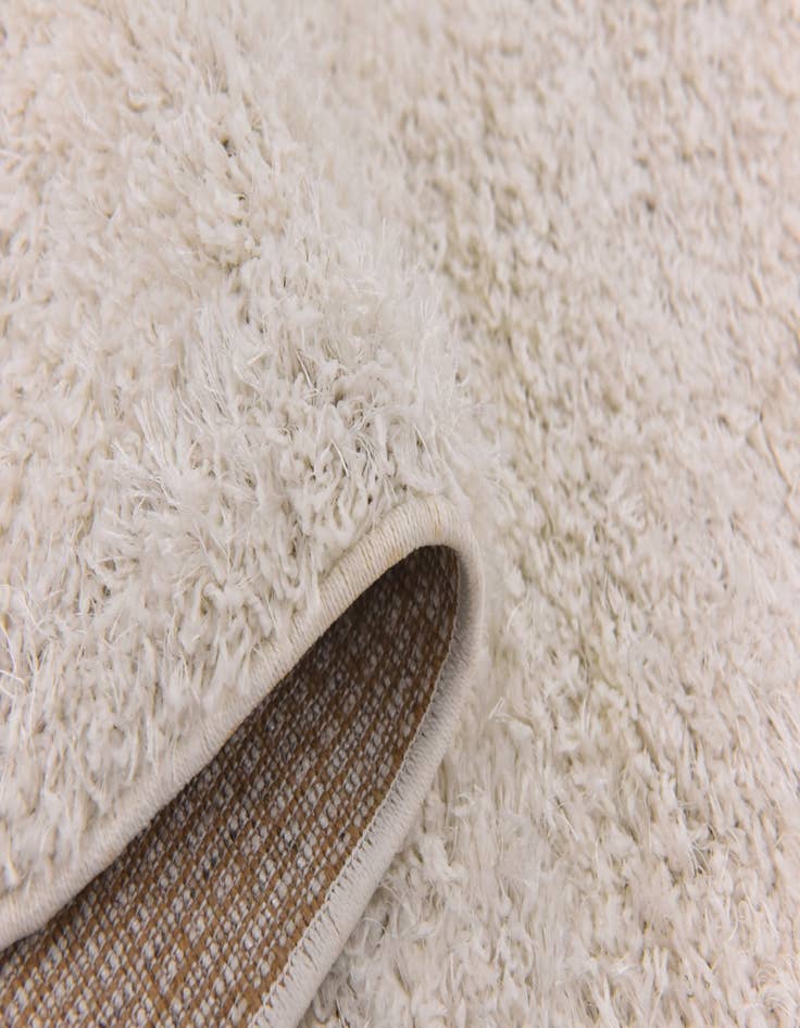 Detail image of  2' 8 x 4' 10 Luxury Solid Shag Rug