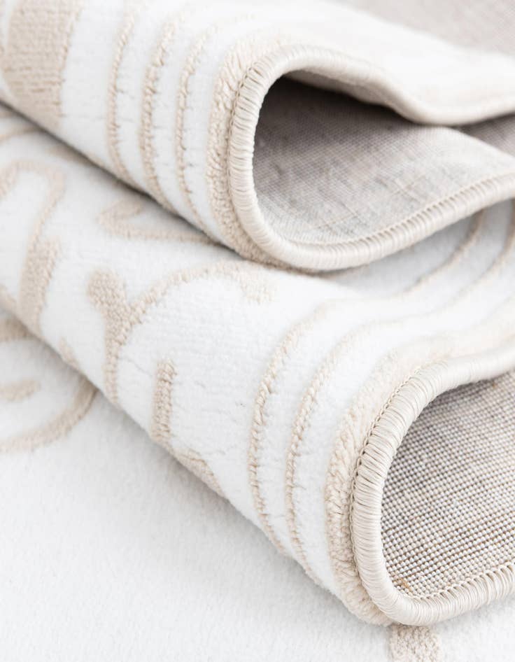 Detail image of  10' 8 x 10' 8 Hermitage Round Rug