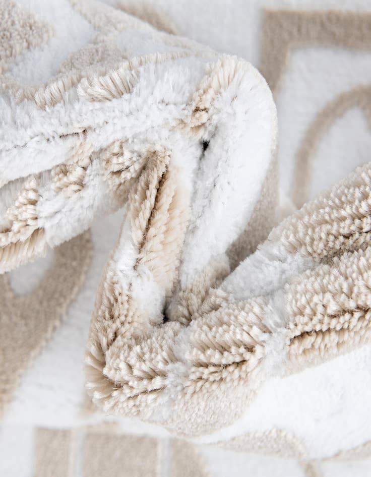 Detail image of  10' 8 x 10' 8 Hermitage Round Rug