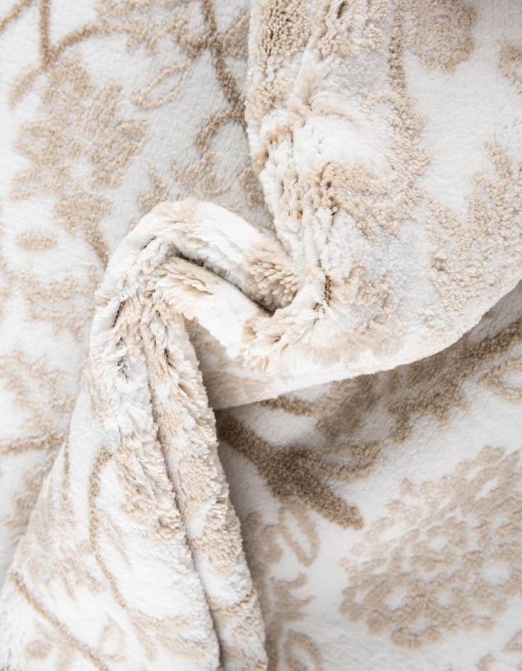 Detail image of  2' x 5' Nepal Runner Rug