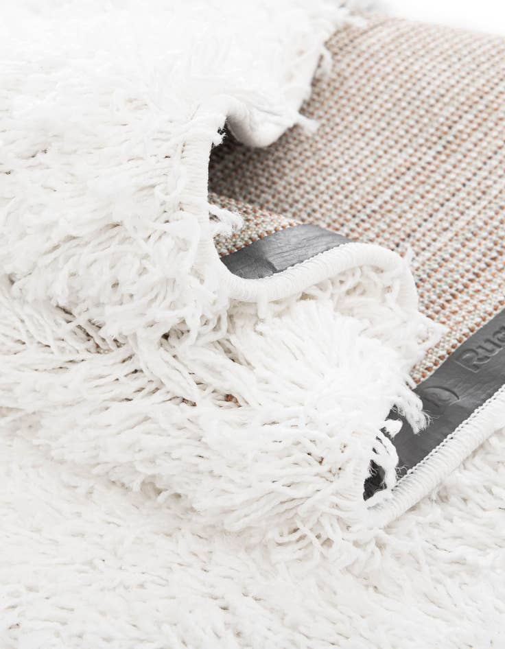 Detail image of  7' 10 x 7' 10 Everyday Shag Square Rug