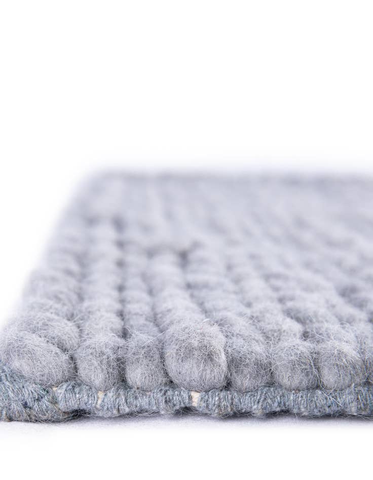 Detail image of  2' x 8'  Hand Woven Lana New Zealand Wool Runner Rug