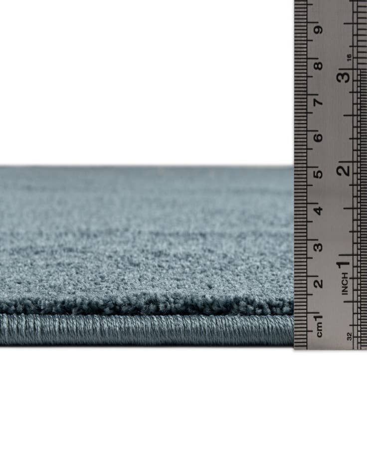 Detail image of  7' x 10' Everyday Solid Rug