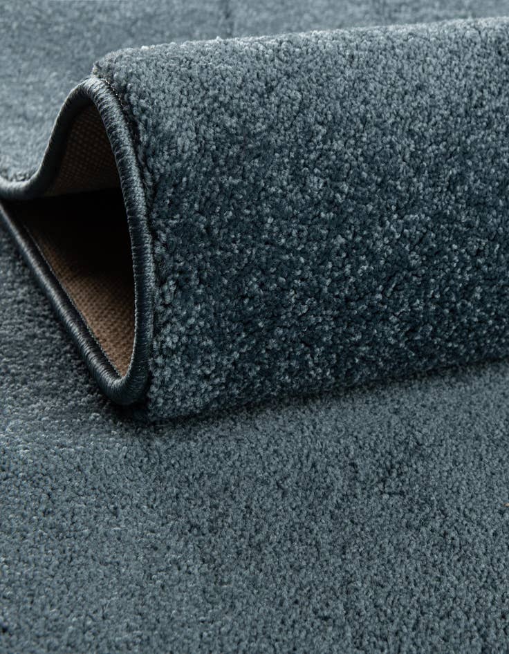 Detail image of  7' x 10' Everyday Solid Rug