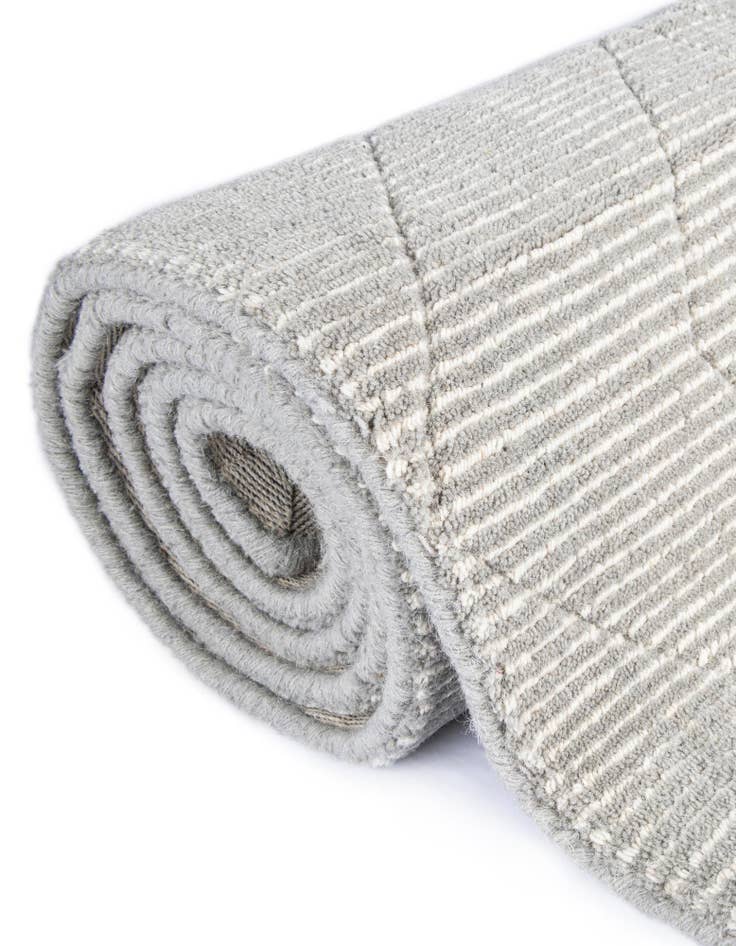 Detail image of  2' x 6' 1 WoolCraft Geometric Runner Rug