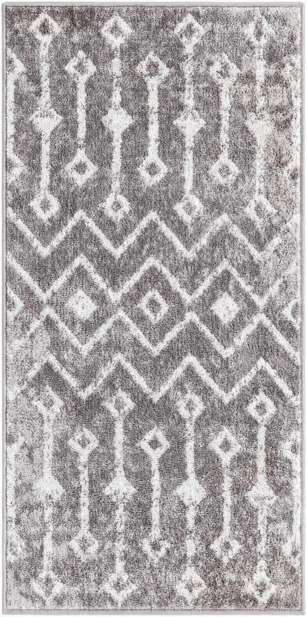  2' x 4' Bohemian Trellis Runner Rug