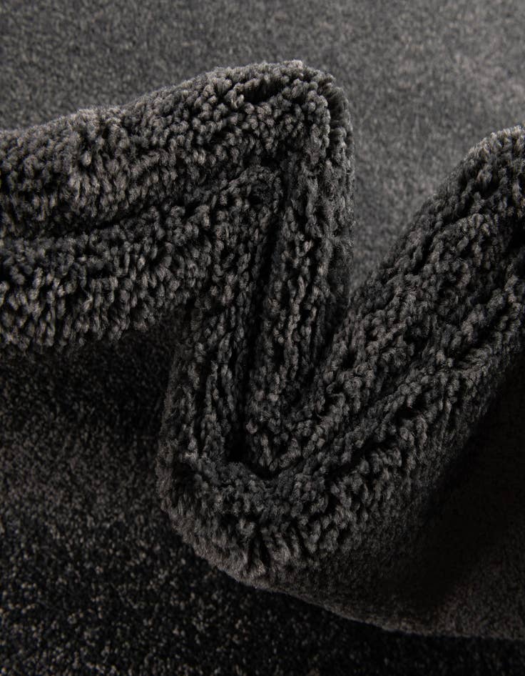 Detail image of 3' x 5' 3 Everyday Solid Rug