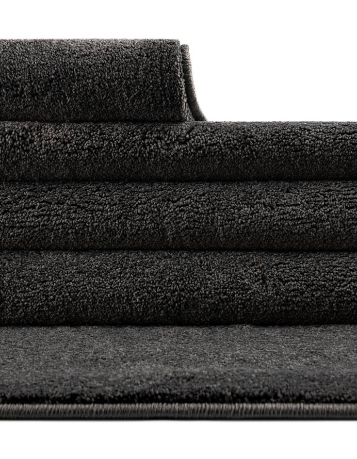 Detail image of 3' x 5' 3 Everyday Solid Rug