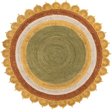  7' 10 x 7' 10  Hand Braided Jute Round Rug