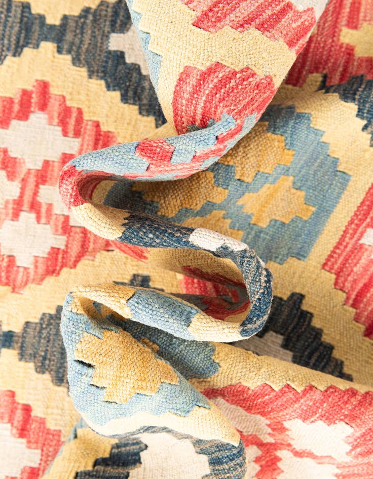Detail image of  4' 2 x 5' 10  Hand Woven Kilim Maymana Wool Rug