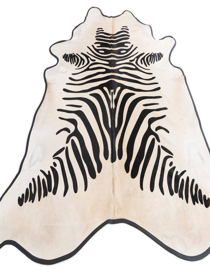 Detail image of  5' 8 x 6' 9 Cowhide Freeform Rug