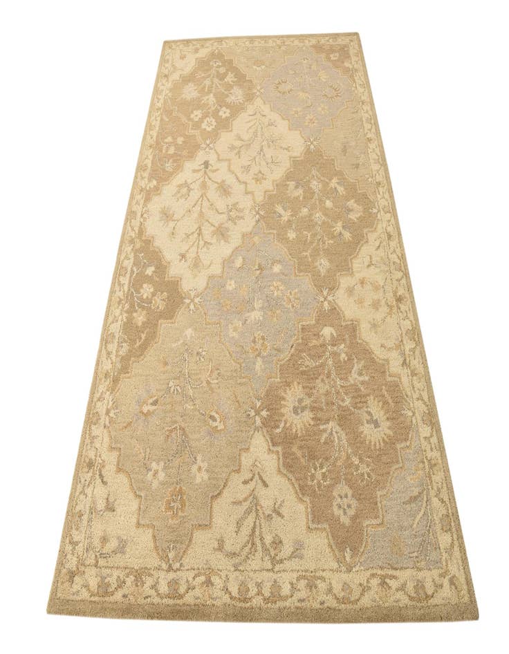 Detail image of 5' x 7' 10 Agra Rug