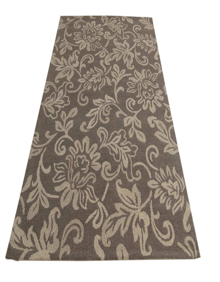 Detail image of  5' x 8' Agra Wool Rug