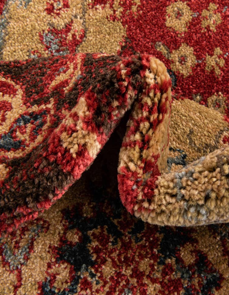 Detail image of  3' 3 x 5' 3 Chelsea Rug